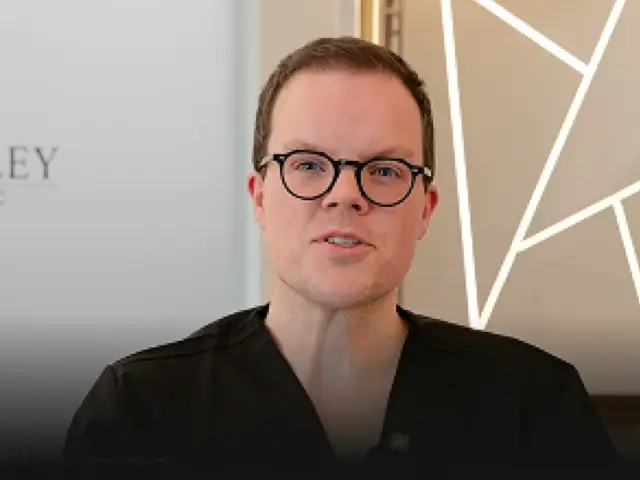 Dr Thomas